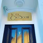 1 - The Crescent 度假居 约克