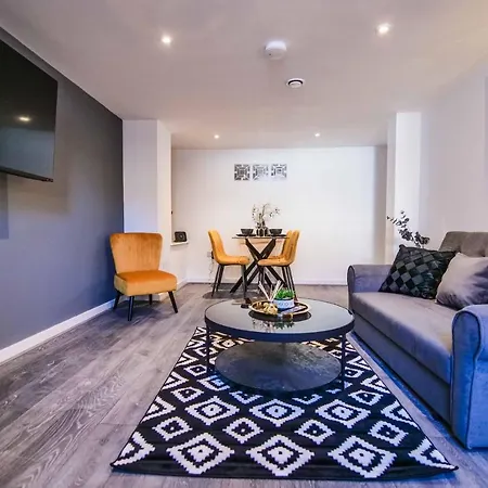 1 - The Crescent York